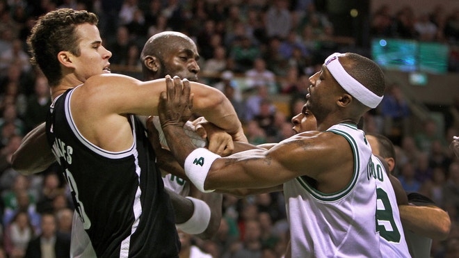 kris humphries.JPG